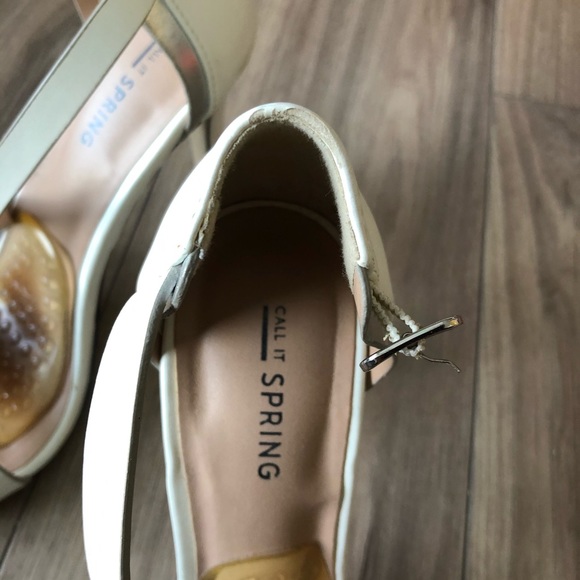 Elegant white heels - Picture 7 of 9